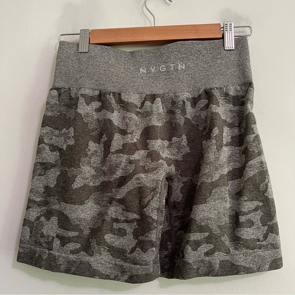 NVGTN Gray Camo Bike Shorts - Picture 4 of 8